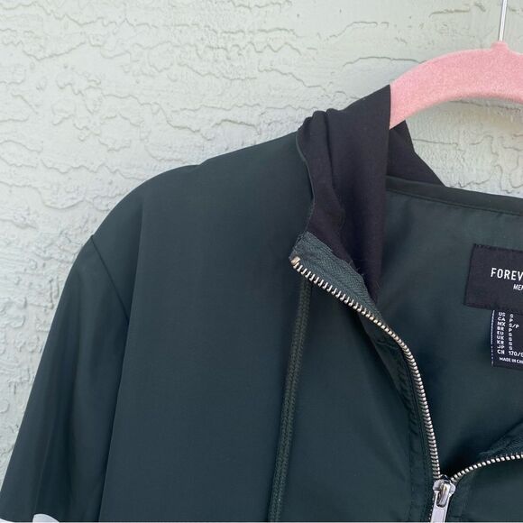 Forever 21 Men Hooded Windbreaker Jacket Sz S - Picture 12 of 14